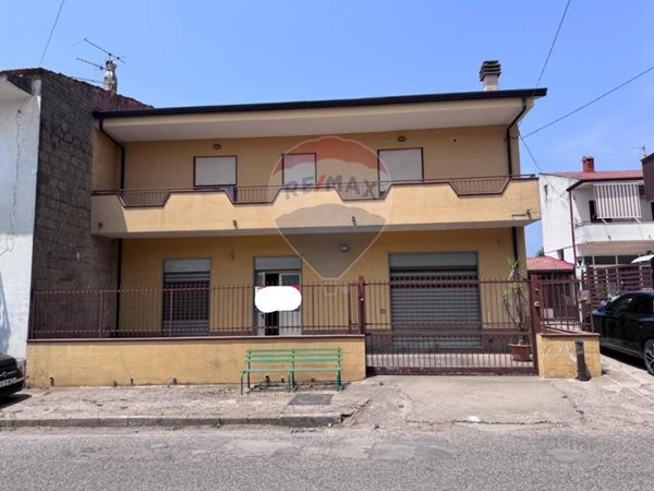 appartamento in vendita a Carinola in zona Nocelleto