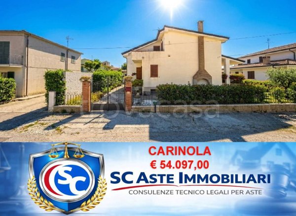 casa indipendente in vendita a Carinola in zona Casanova