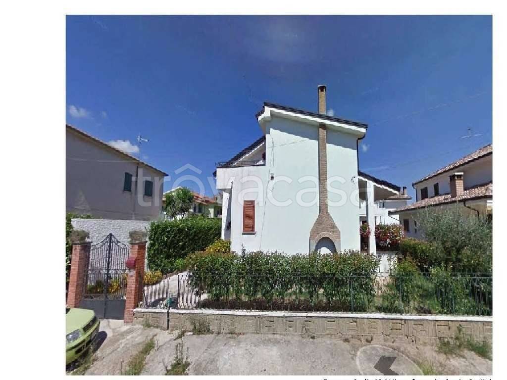 casa indipendente in vendita a Carinola in zona Casanova