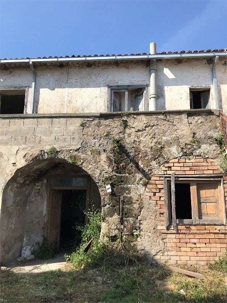 appartamento in vendita a Carinola in zona Santa Croce