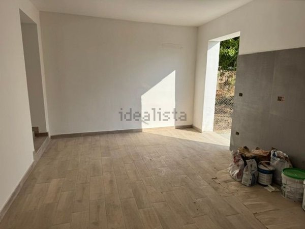 appartamento in vendita a Carinola in zona Ventaroli