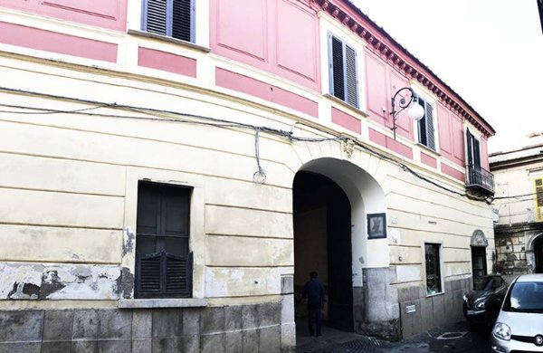 intera palazzina in vendita a Casagiove
