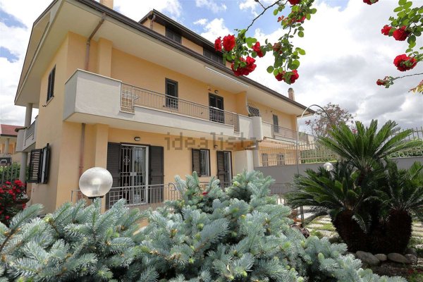 casa indipendente in vendita a Casagiove