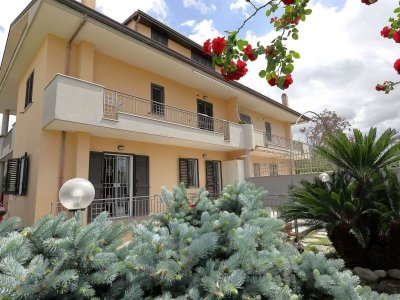 casa indipendente in vendita a Casagiove