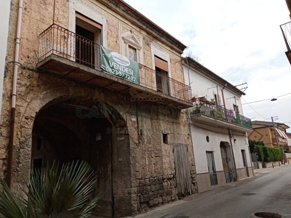 trivano in vendita a Casagiove