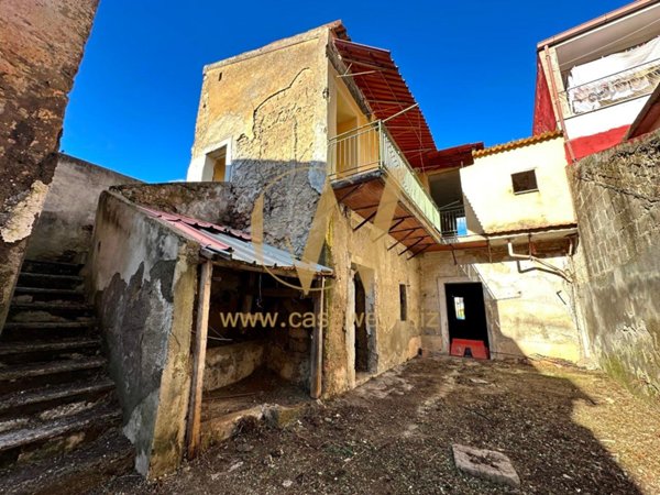 casa indipendente in vendita a Casagiove
