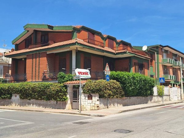 casa indipendente in vendita a Casagiove