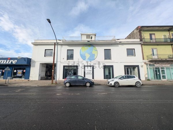 negozio in vendita a Casagiove