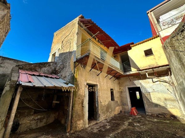 casa indipendente in vendita a Casagiove