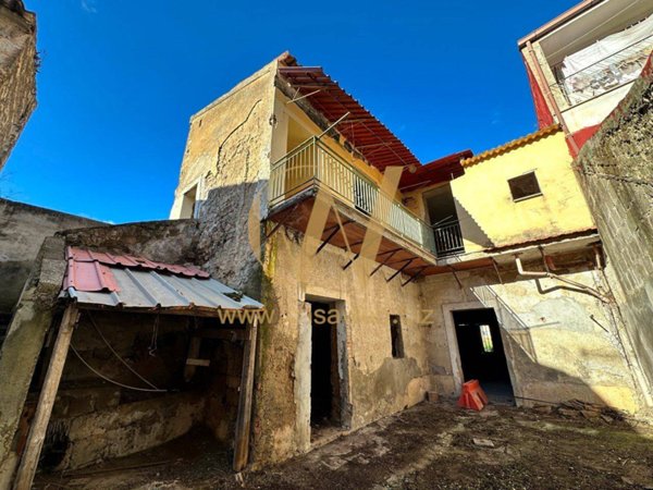 casa indipendente in vendita a Casagiove