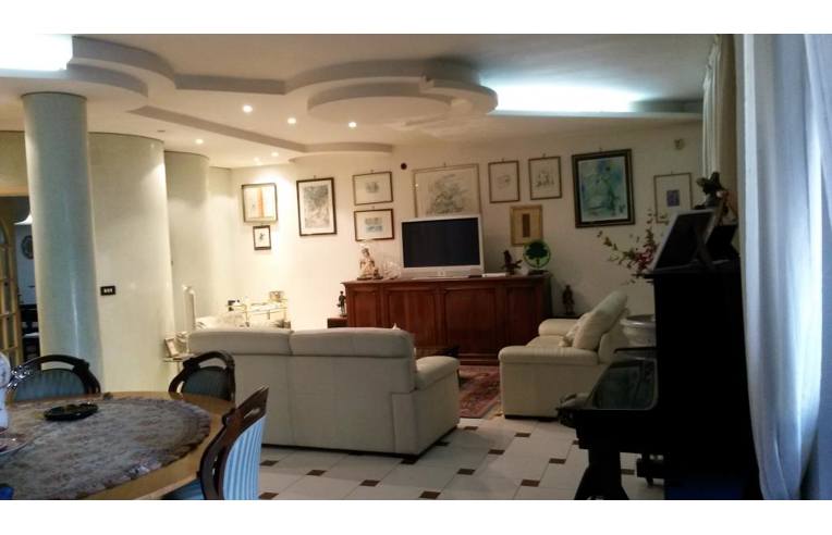 casa indipendente in vendita a Casagiove