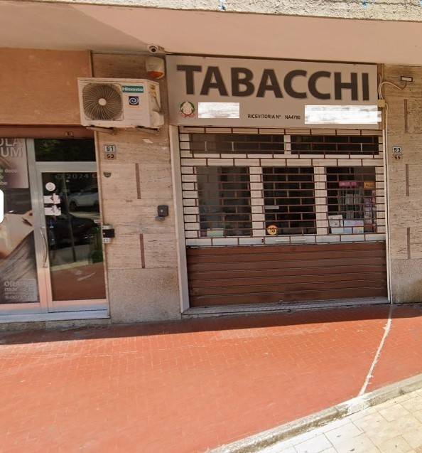 negozio in vendita a Casagiove