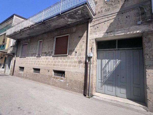 intera palazzina in vendita a Casagiove