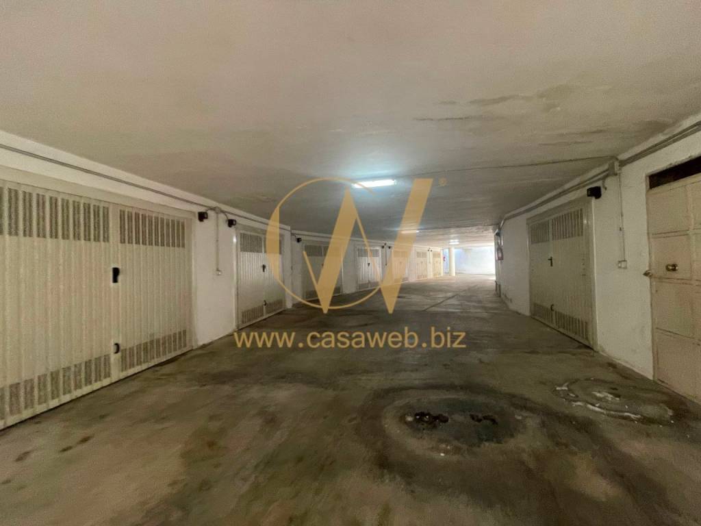 box auto in vendita a Casagiove