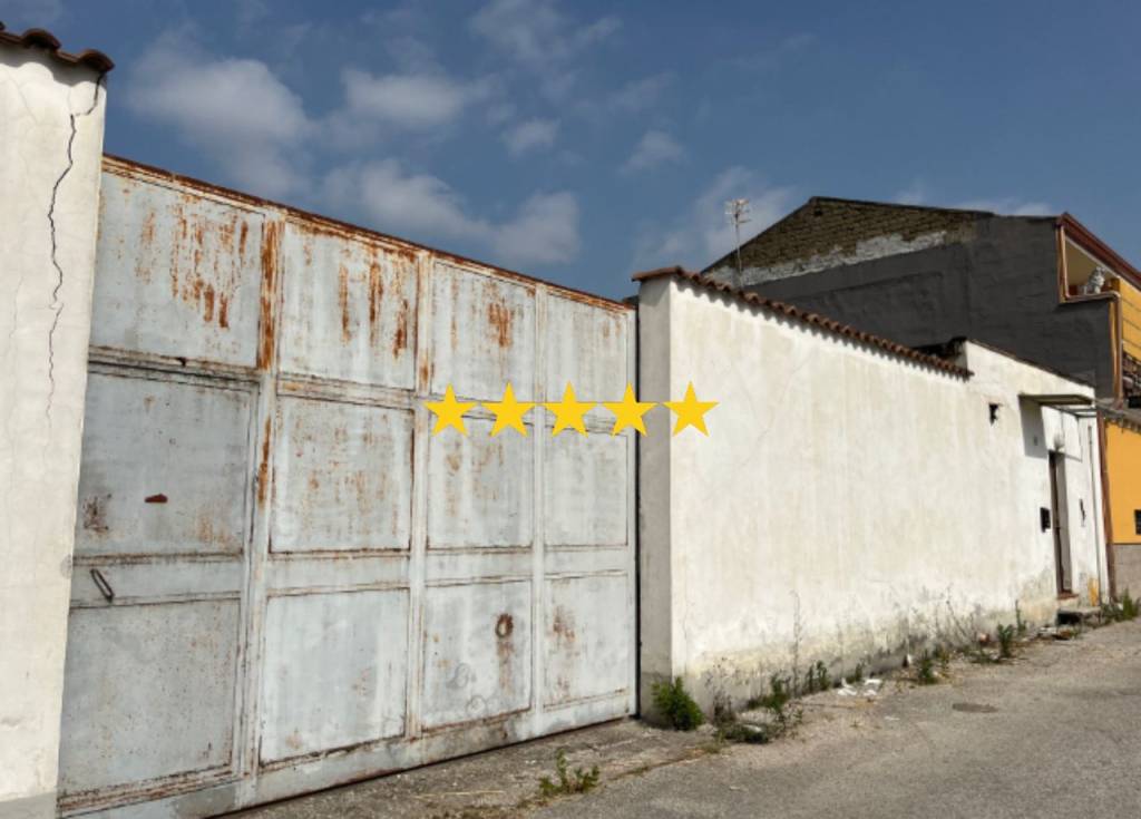 casa indipendente in vendita a Casal di Principe