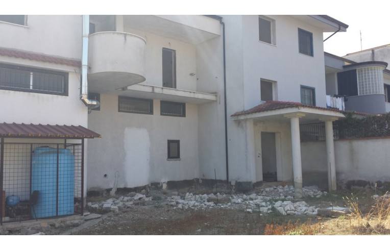 casa indipendente in vendita a Casal di Principe