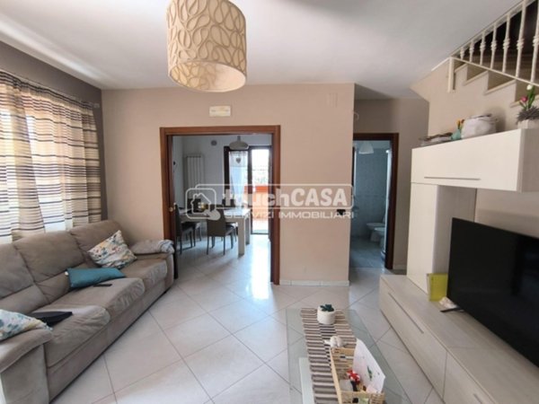 casa indipendente in vendita a Casaluce