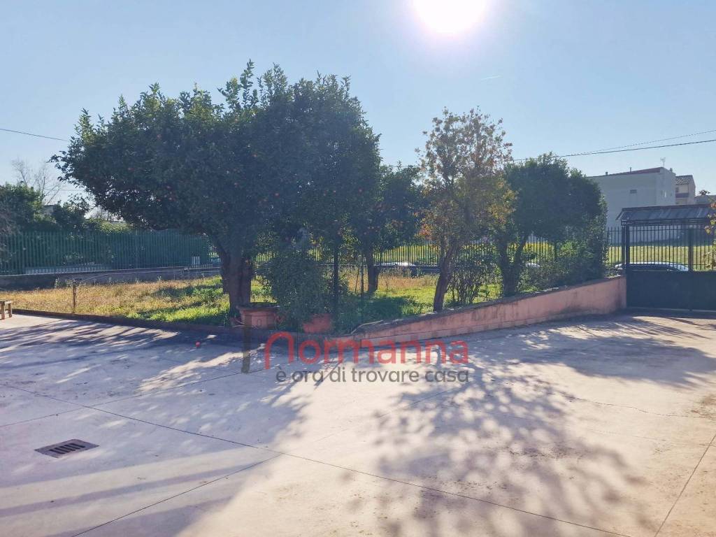casa indipendente in vendita a Casaluce