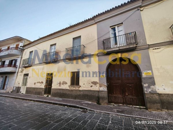appartamento in vendita a Casaluce in zona Aprano
