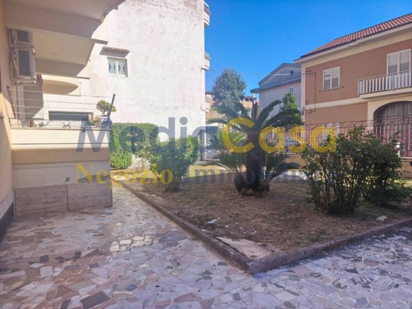 appartamento in vendita a Casaluce in zona Aprano