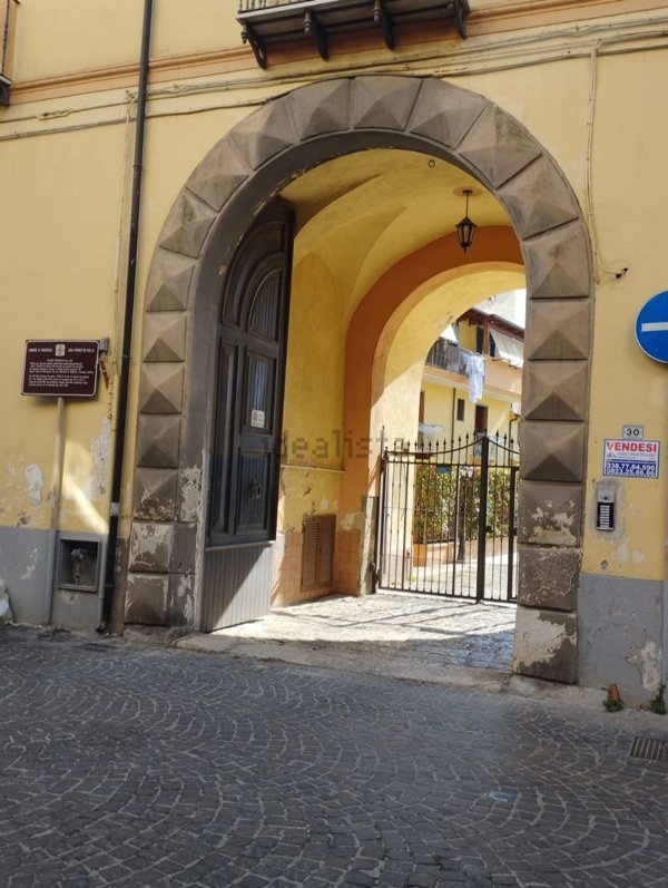 appartamento in vendita a Casapulla