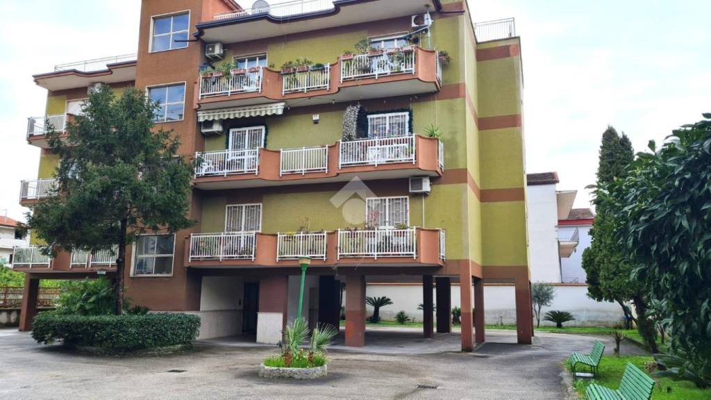 appartamento in vendita a Casapulla