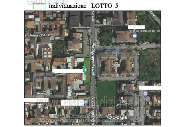 terreno edificabile in vendita a Casapulla