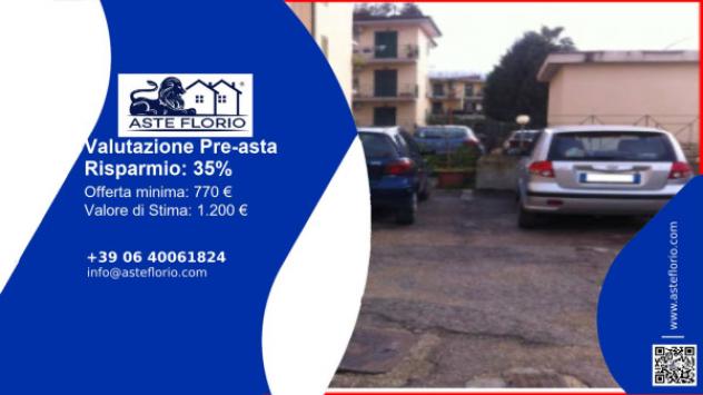 terreno edificabile in vendita a Casapulla