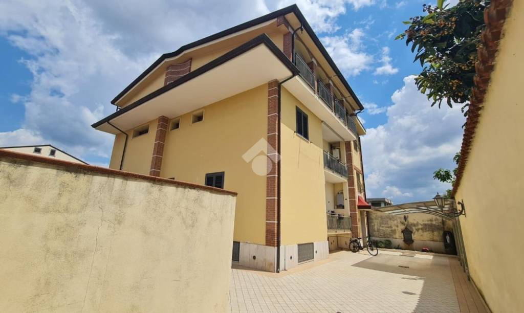 appartamento in vendita a Casapulla