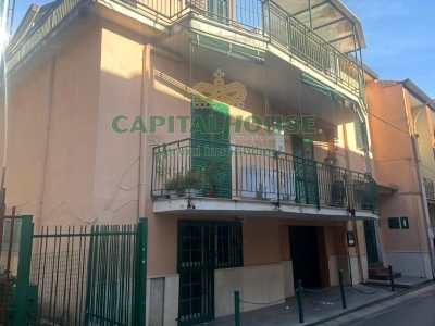 appartamento in vendita a Casapulla