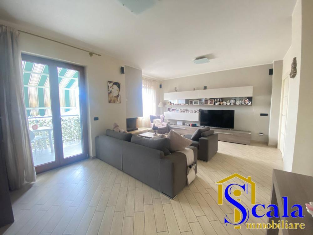 appartamento in vendita a Casapulla
