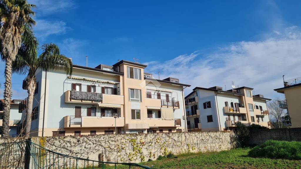 appartamento in vendita a Casapulla