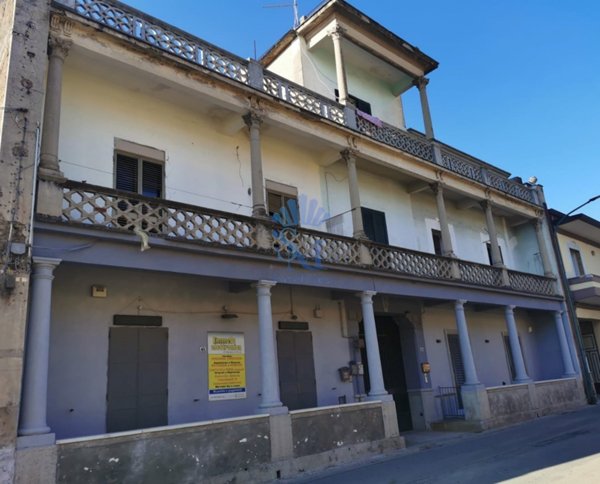 casa indipendente in vendita a Casapulla