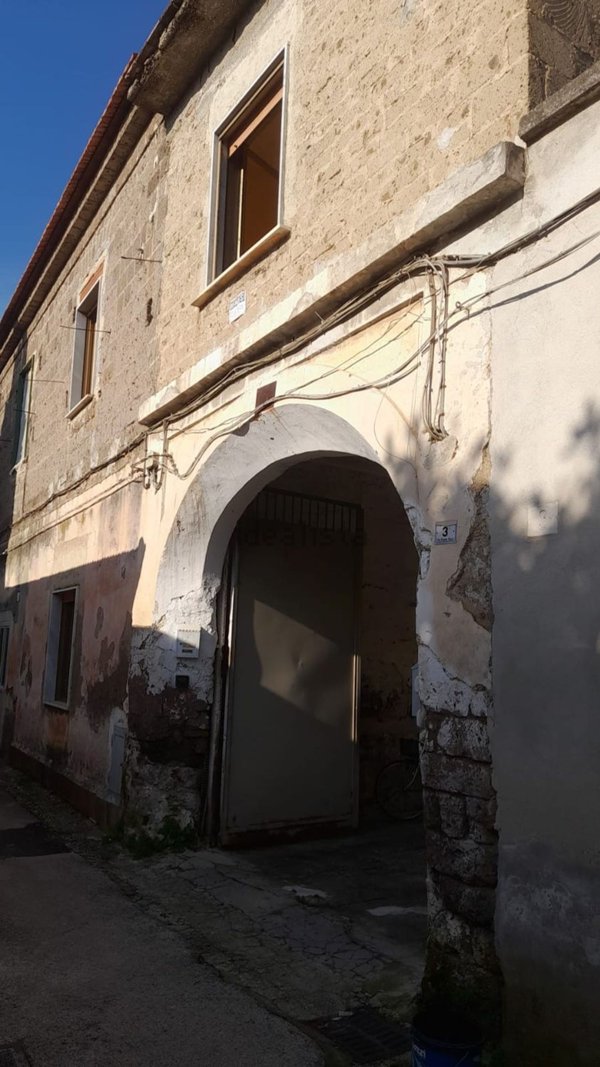 appartamento in vendita a Casapulla