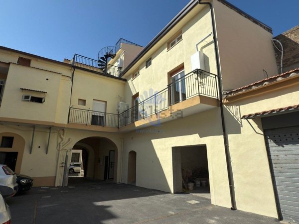 appartamento in vendita a Casapulla