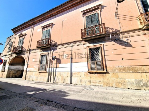 casa indipendente in vendita a Casapulla