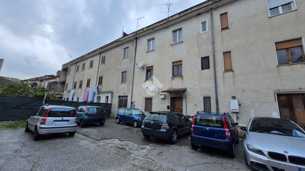 appartamento in vendita a Casapulla