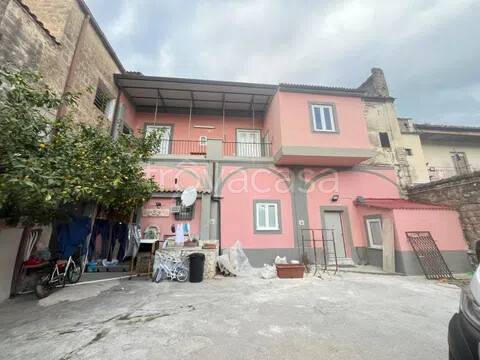 appartamento in vendita a Casapulla