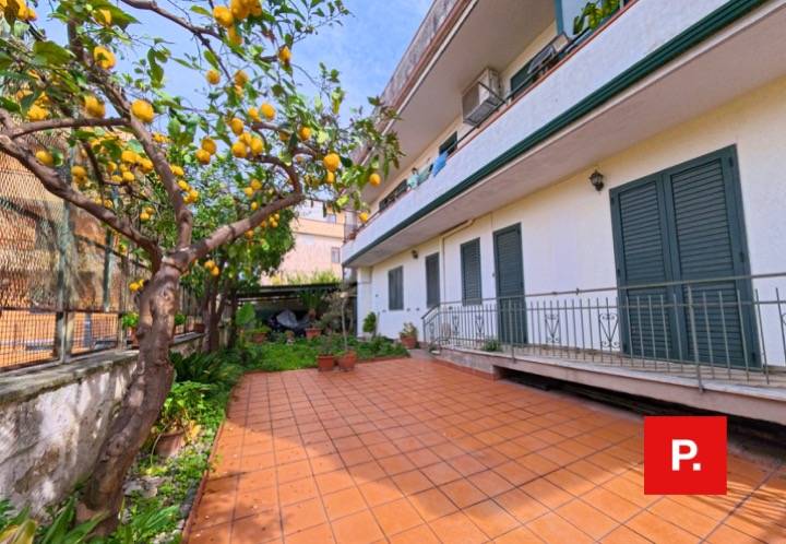 appartamento in vendita a Casapulla