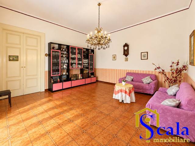 appartamento in vendita a Casapulla