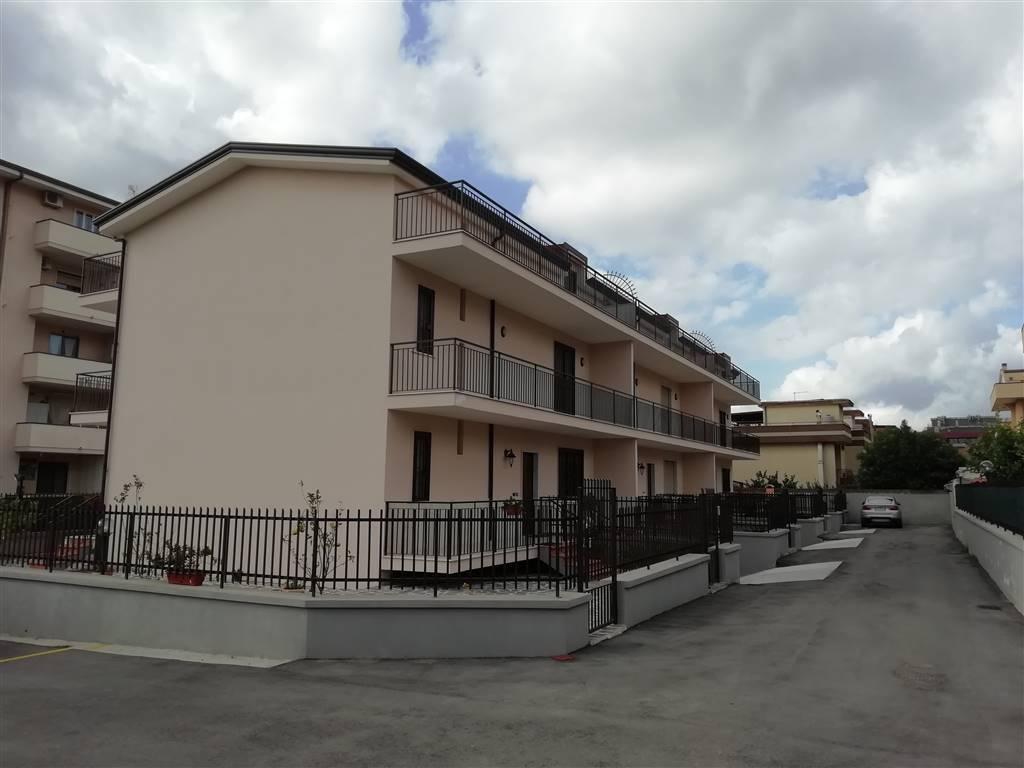 casa indipendente in vendita a Caserta in zona Acquaviva