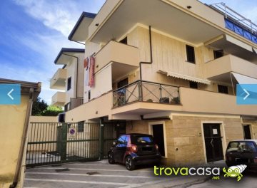 appartamento in vendita a Caserta in zona Ospedale