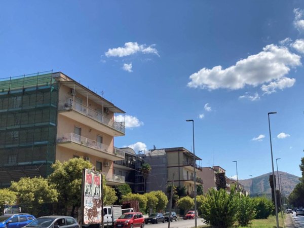 appartamento in vendita a Caserta in zona Acquaviva