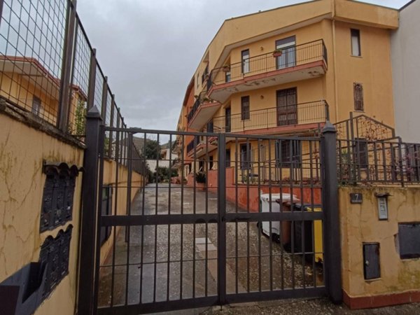 appartamento in vendita a Caserta in zona Briano