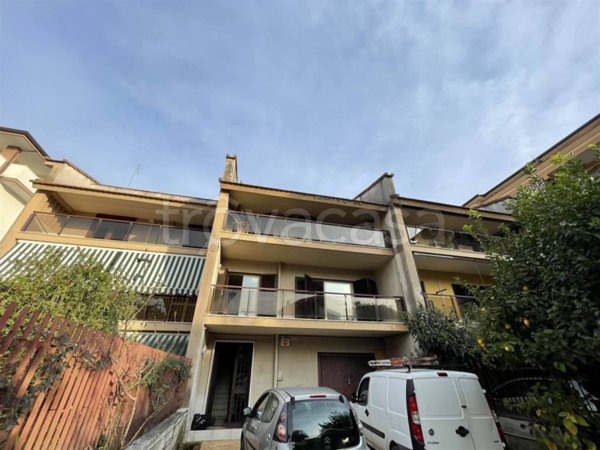 casa indipendente in vendita a Caserta in zona Centurano/Cerasole
