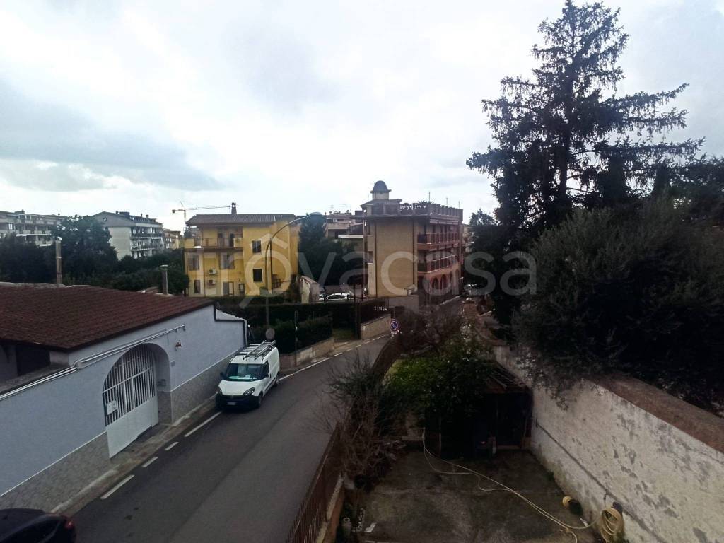 casa indipendente in vendita a Caserta in zona Puccianiello