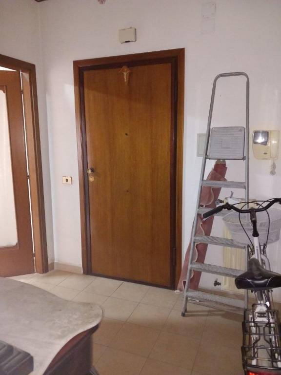 appartamento in vendita a Caserta in zona Falciano