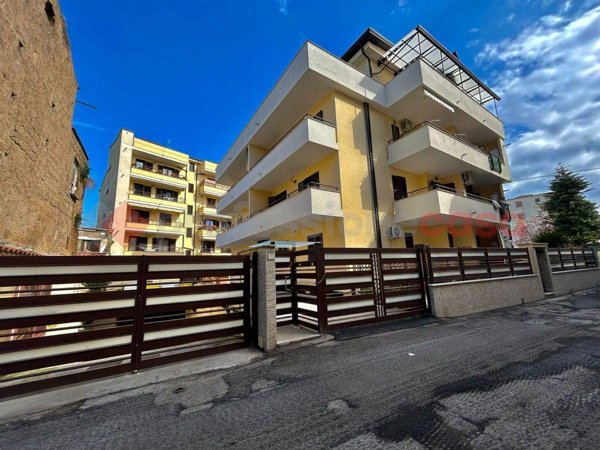 appartamento in vendita a Caserta in zona Acquaviva