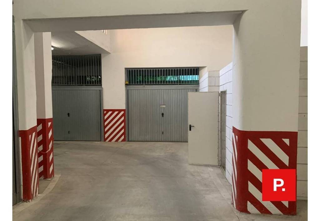locale di sgombero in vendita a Caserta in zona Acquaviva