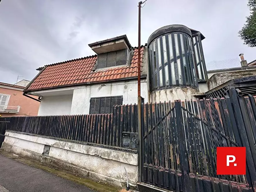casa indipendente in vendita a Caserta in zona Centurano/Cerasole